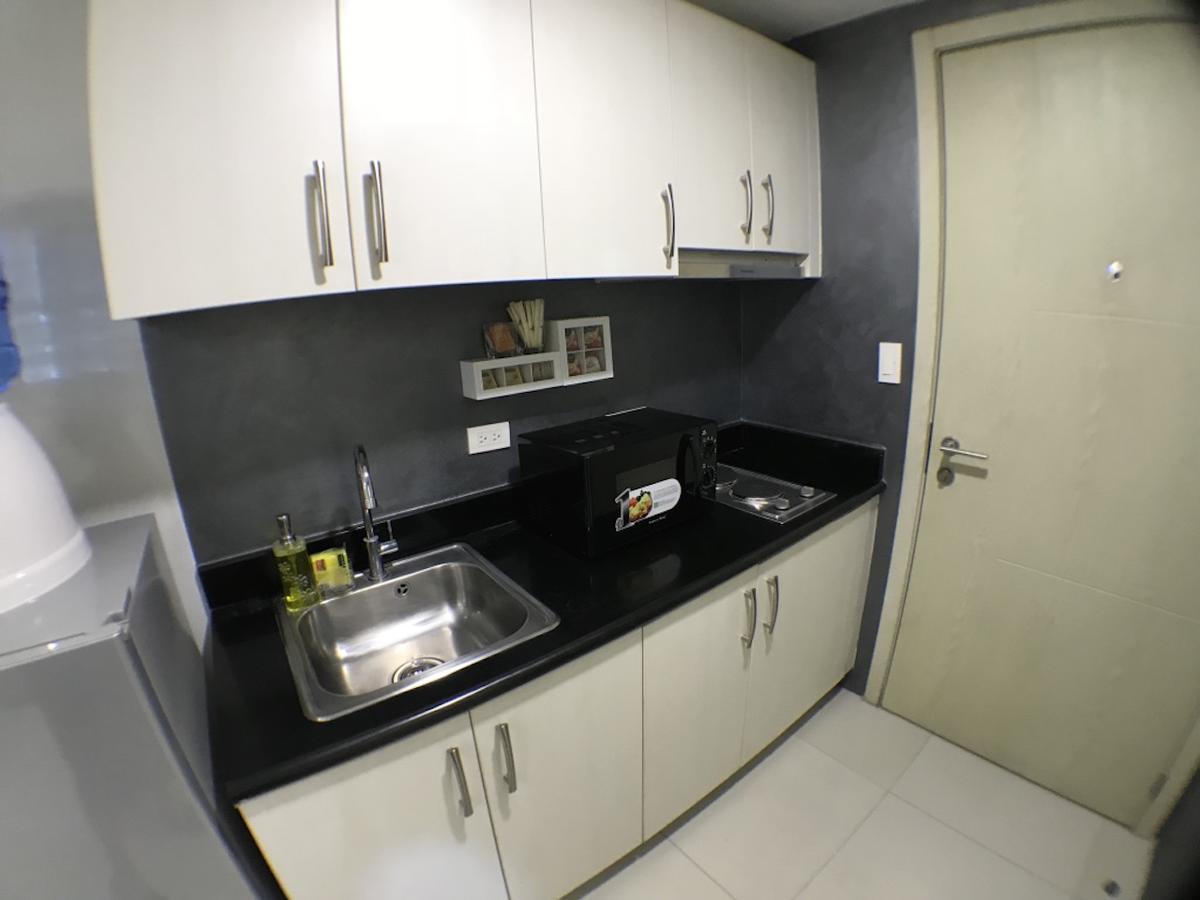 Jazz Makati Luxury Apartment Manila Exterior foto
